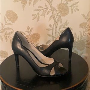 Cole Haan Size 6 Black Heels